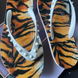 NIB Christian Louboutin Sandals